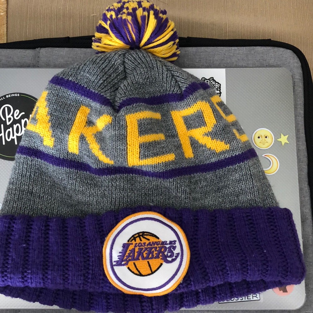 Mitchell & Ness Lakers Beanie